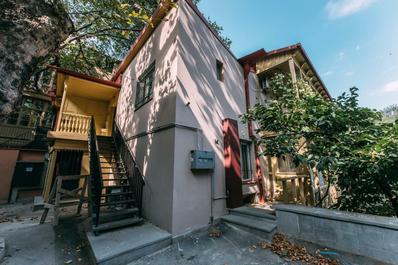 טביליסי Atoneli Apartment Hotel מראה חיצוני תמונה