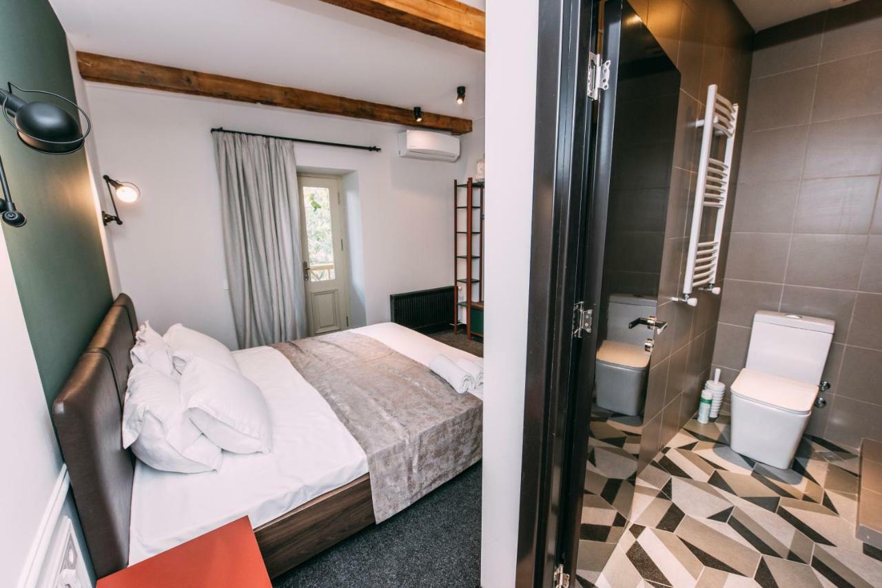 טביליסי Atoneli Apartment Hotel מראה חיצוני תמונה